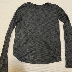 Lululemon grey long sleeved top